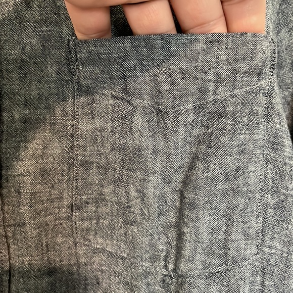 H&M Button Up - Picture 4 of 5